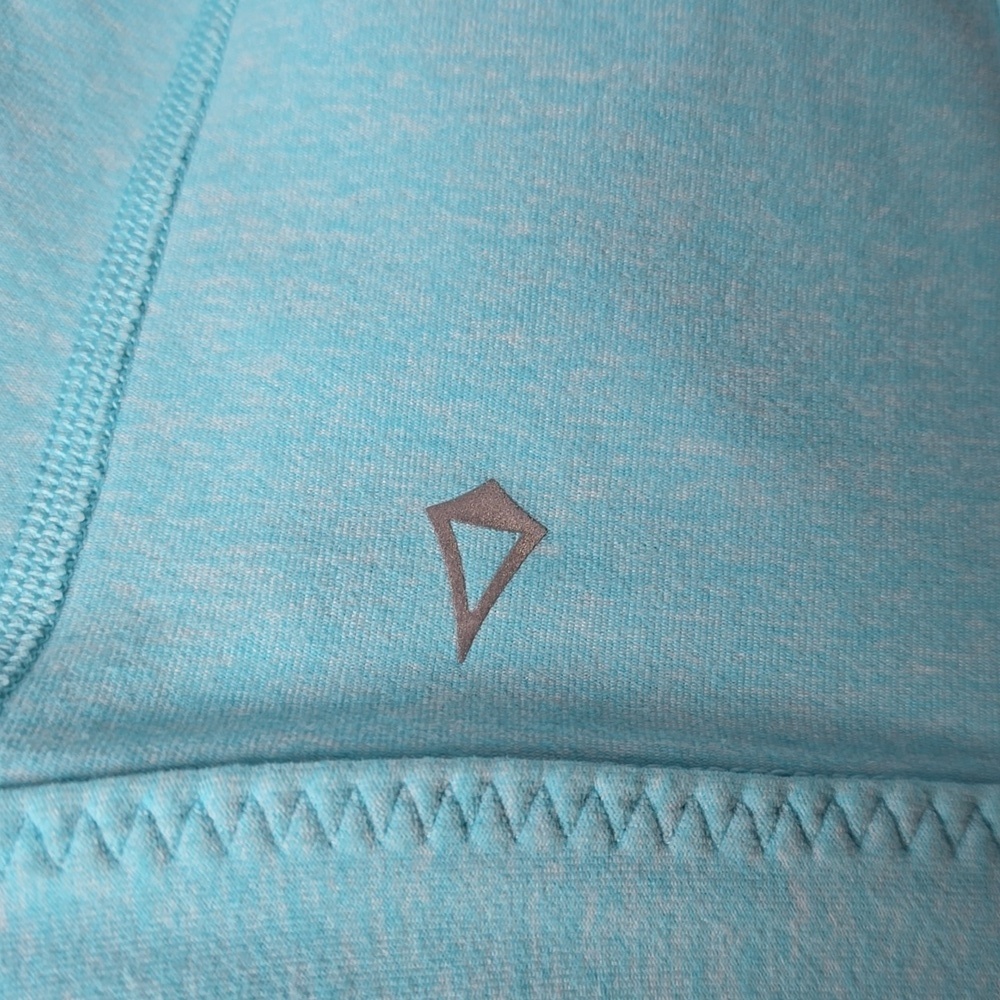 Ivivva by Lululemon Four Count Shrug Aqua Girls Size 10 - (See Condition Notes) - Picture 11 of 12